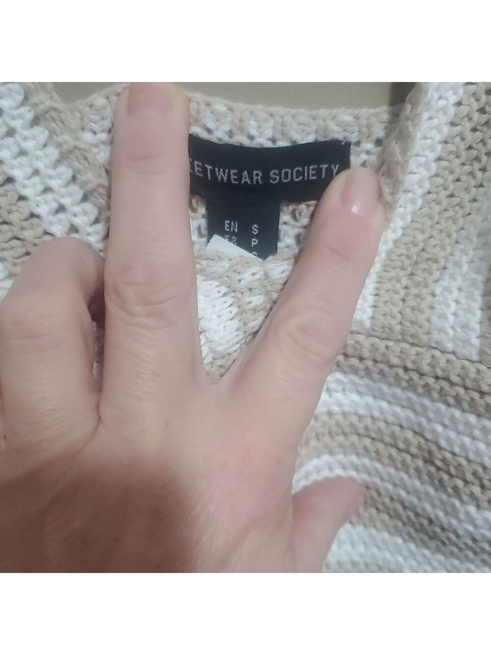 Streetwear Society Beige and White Knit Top Size Small - Picture 3 of 4